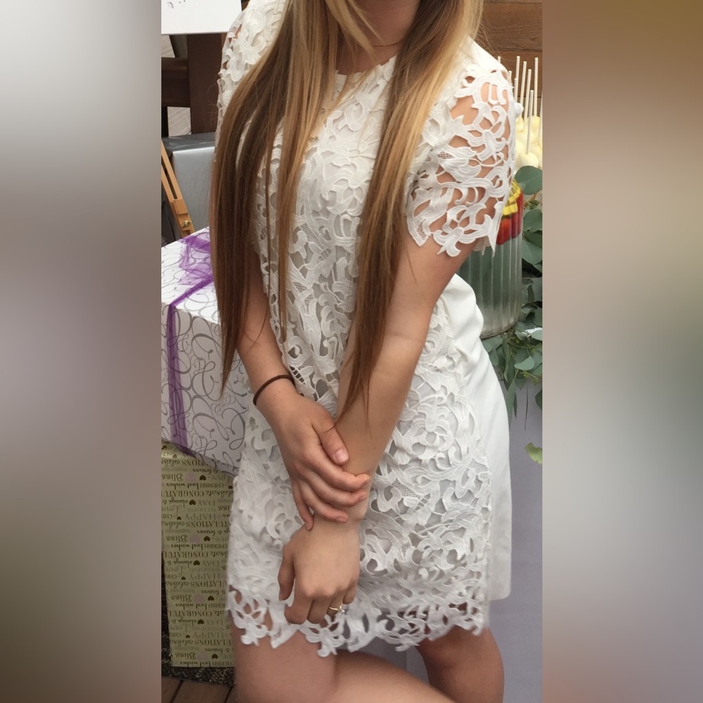 ZARA‎ white lace dress